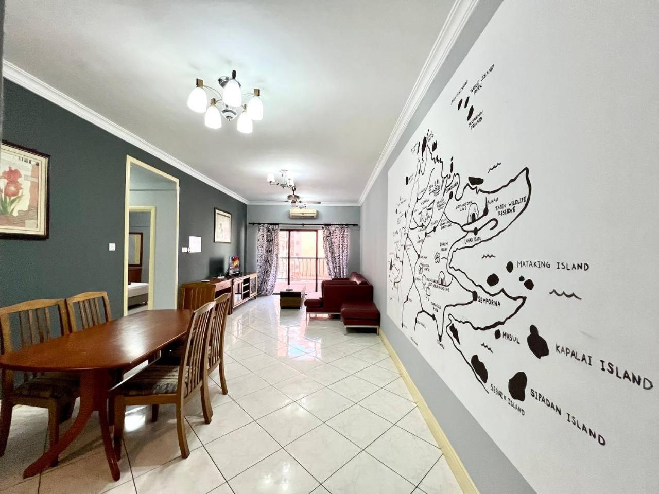 Marina Court Vacation Home 3 Bedrooms - Kota Kinabalu Exteriör bild